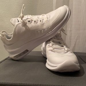 Womens Nike Air Max